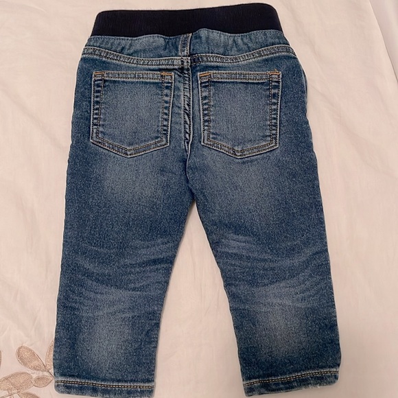Baby Gap 6-12 months stylish distressed-look pull on jeans 👖💙 - Picture 2 of 2